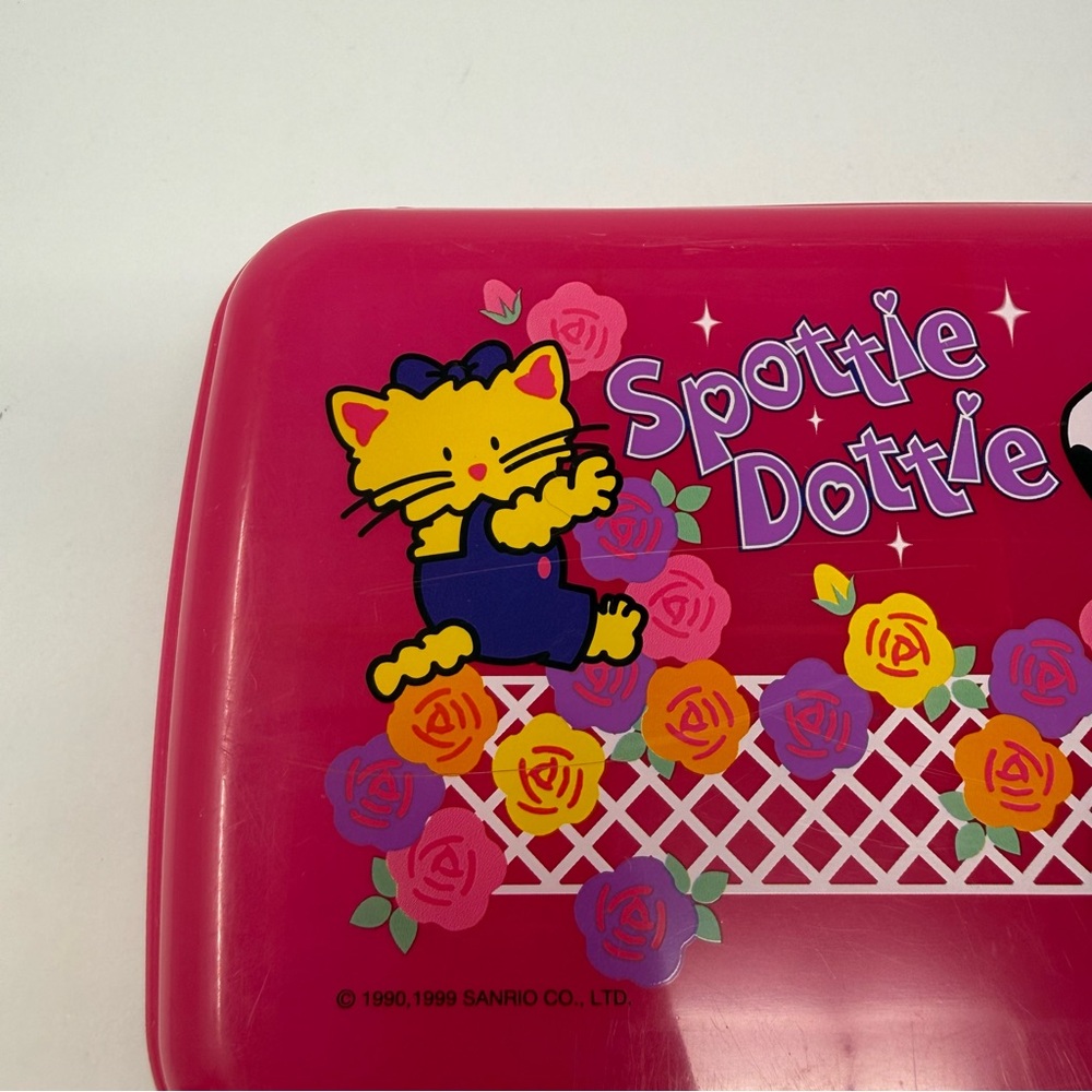 Sanrio Vintage 90s Spottie Dottie & Cat Pink Plastic Pencil/Stationary Box - Picture 4 of 15